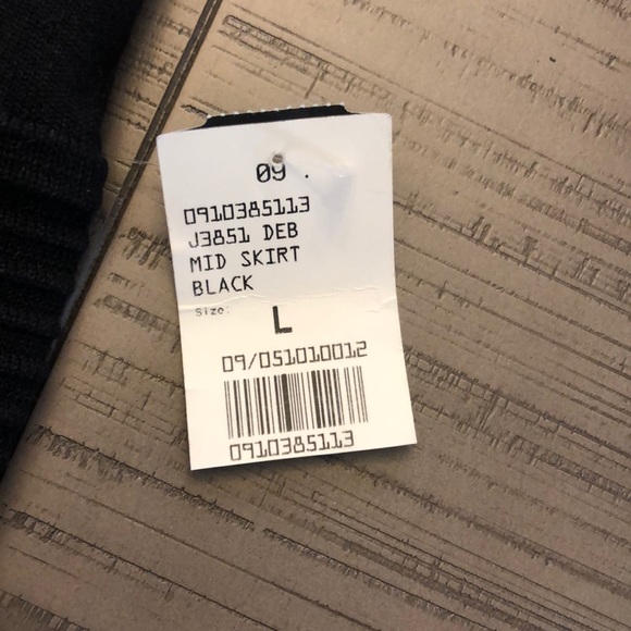 🟣Black Size L Pencil Skirt NWT 🟣 - Picture 3 of 4